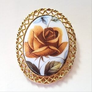 MILK GLASS TRANSFERWARE GOLDEN BROWN ROSE PIN BROOCH - VINTAGE